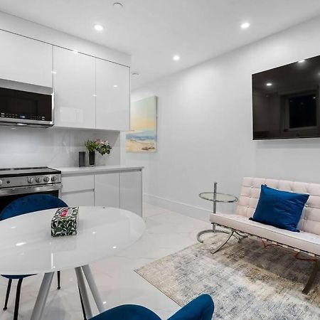 Brand New 2 Bedroom Point Grey Getaway Ванкувър Екстериор снимка