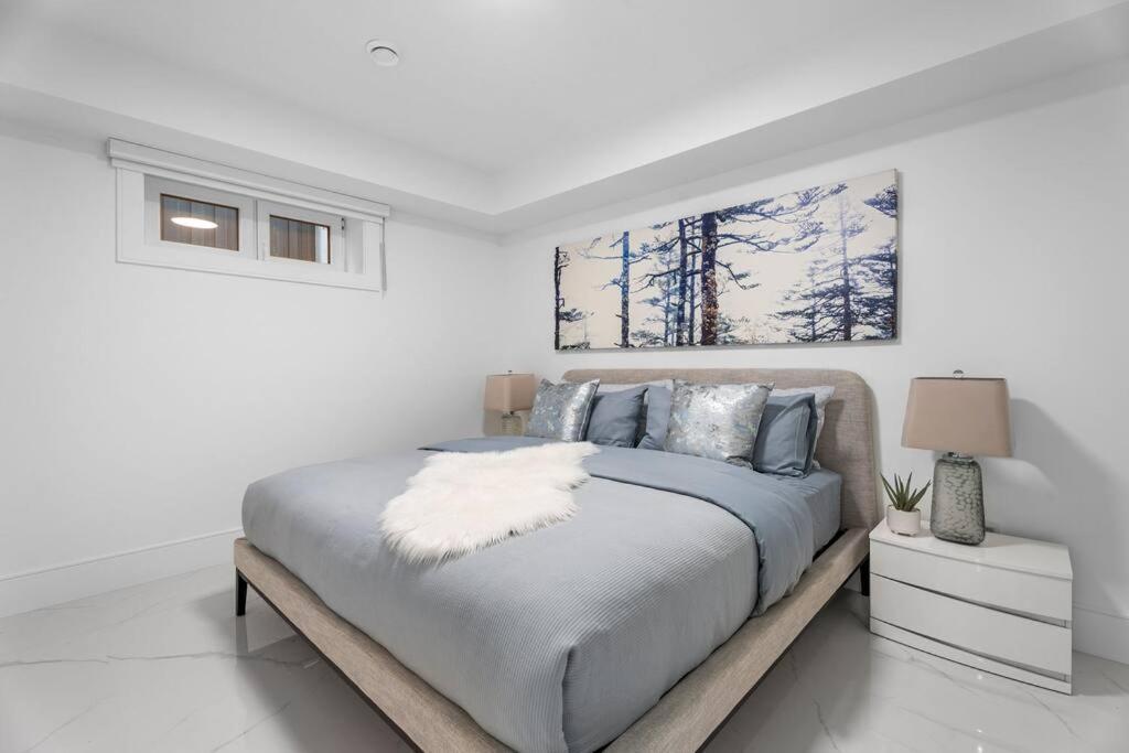Brand New 2 Bedroom Point Grey Getaway Ванкувър Екстериор снимка
