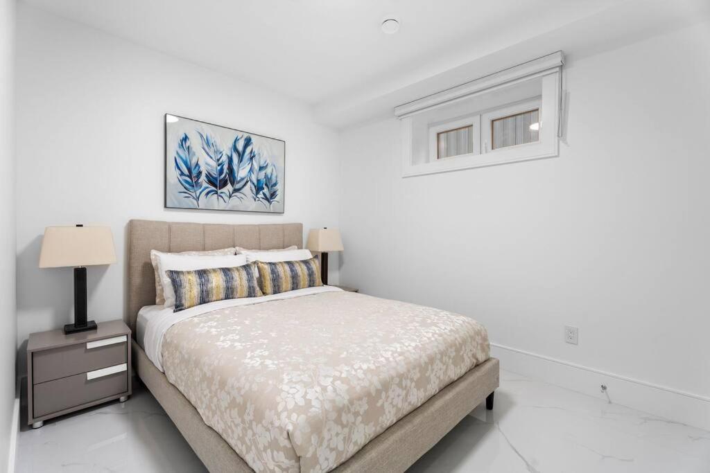 Brand New 2 Bedroom Point Grey Getaway Ванкувър Екстериор снимка