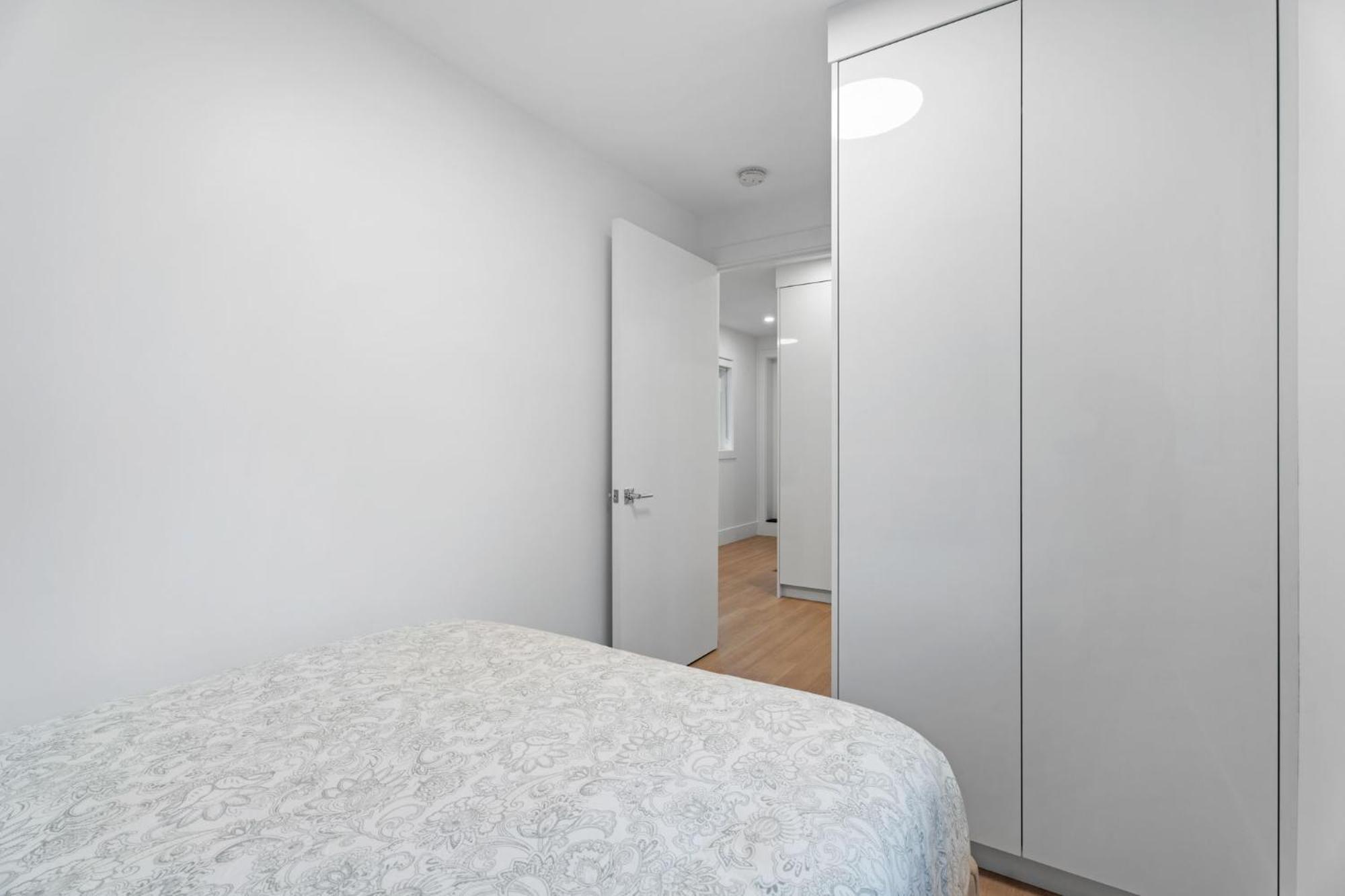 Brand New 2 Bedroom Point Grey Getaway Ванкувър Екстериор снимка