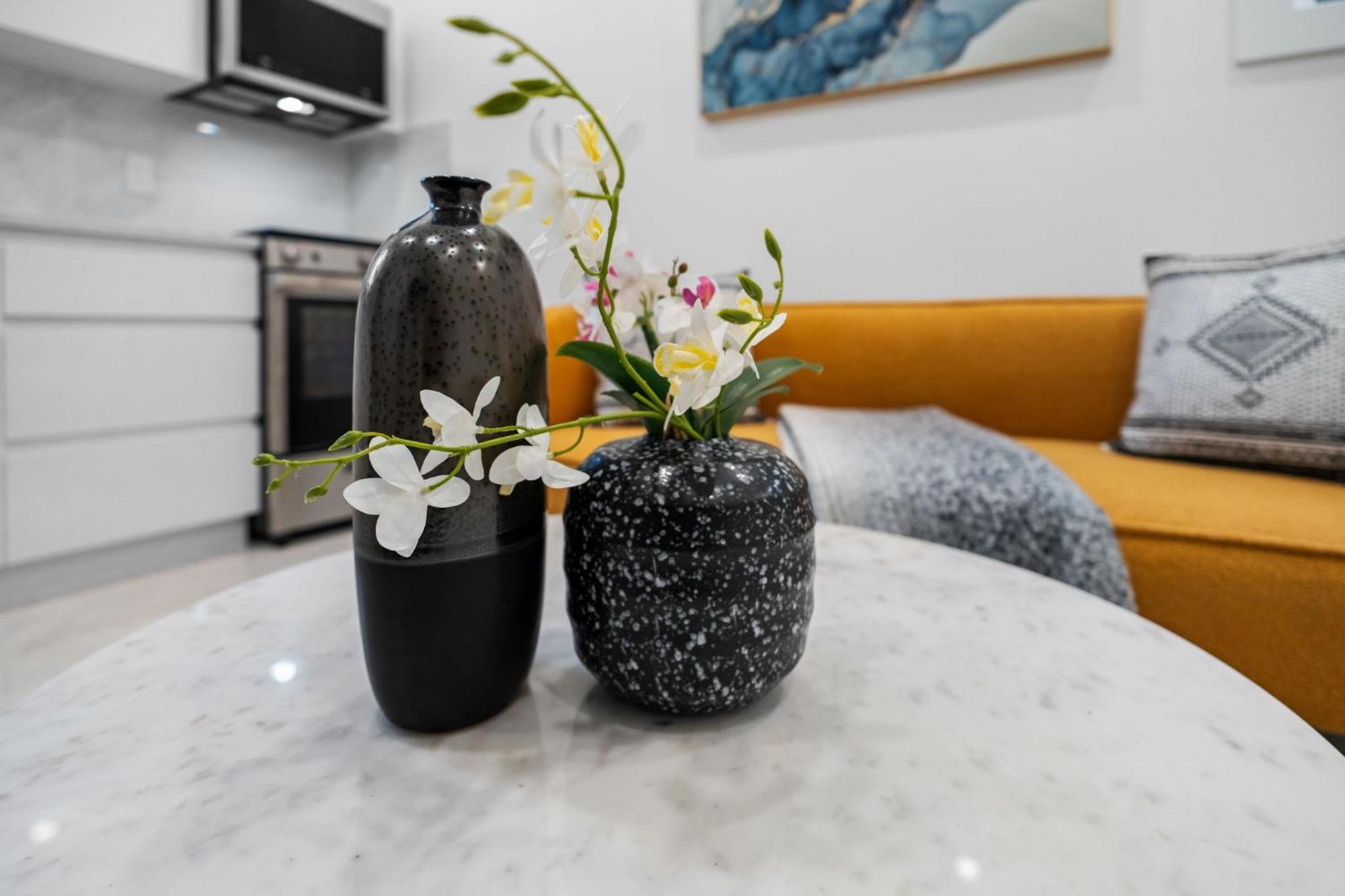 Brand New 2 Bedroom Point Grey Getaway Ванкувър Екстериор снимка